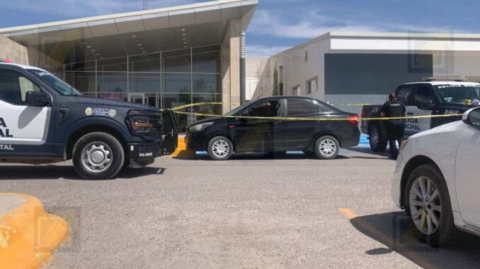 mujer-pierde-la-vida-al-llegar-a-centro-de-atencion-medica-en-nogales.jpeg Mujer pierde la vida al llegar a centro de atención médica en Nogales