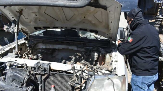 realiza-fge-operativo-en-yonkes-en-busqueda-de-vehiculos-con-reporte-de-robo-en-cd-juarez.jpg Realiza FGE operativo en yonkes en búsqueda de vehículos con reporte de robo en Cd. Juárez