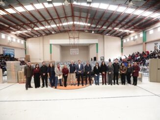 Entrega el Presidente Pérez Cuéllar mobiliario a escuelas del Valle de Juárez
