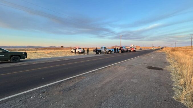 investigan-hallazgo-de-dos-personas-sin-vida-en-la-carretera-anahuac-a-riva-palacio.jpeg Investigan hallazgo de dos personas sin vida en la carretera Anáhuac a Riva Palacio