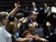 Presentan ley antifuero entre rechiflas tras salvar a ‘Cuau’