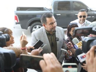 Trabaja el Municipio con la Federación para fortalecer la educación en Juárez