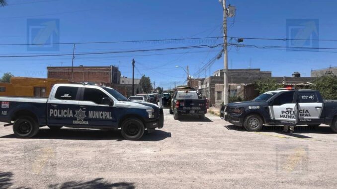 joven-se-atrinchera-en-puesto-de-comida-y-amenaza-con-autolesionarse-en-la-colonia-antorcha-popular.jpeg Joven se atrinchera en puesto de comida y amenaza con autolesionarse en la colonia Antorcha Popular