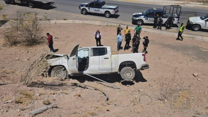 policias-estatales-quedan-heridos-tras-volcar-en-carretera-a-aldama.jpeg Policías estatales quedan heridos tras volcar en carretera a Aldama