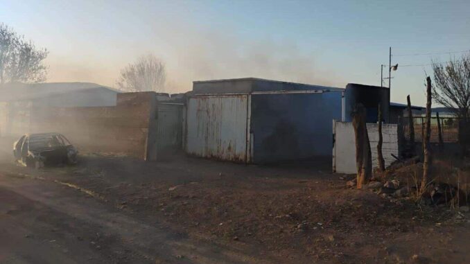 grupo-armado-irrumpe-en-carichi-y-deja-mensajes-dirigidos-a-grupo-criminal.jpeg Grupo armado irrumpe en Carichí y deja mensajes dirigidos a grupo criminal