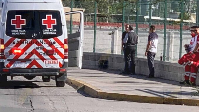 fallece-hombre-en-ambulancia-frente-a-supermercado.jpeg Fallece hombre en ambulancia frente a supermercado