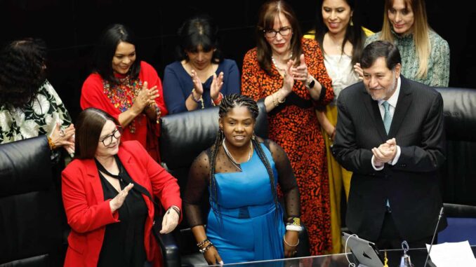 la-vicepresidenta-de-colombia-llama-en-mexico-a-la-unidad-afro-contra-desigualdad-colonial.jpg La vicepresidenta de Colombia llama en México a la unidad afro contra desigualdad colonial