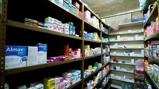 Sheinbaum anuncia sanciones a empresas con sobrecostos de medicamentos