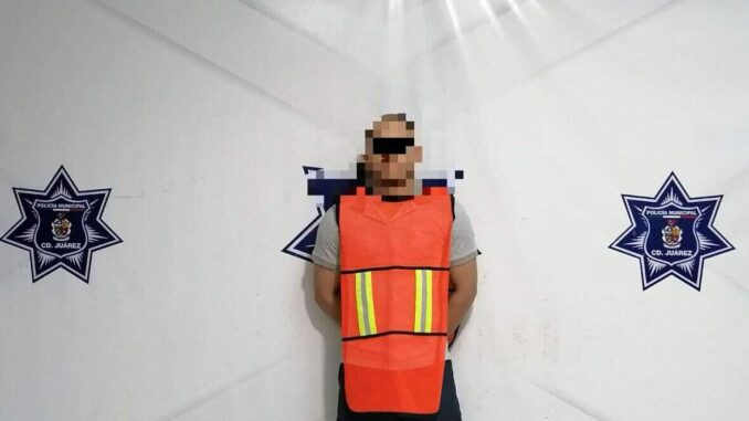 intentan-ingresar-a-su-domicilio-les-dispara-y-mata-a-uno-de-ellos-lo-arrestan.jpg Intentan ingresar a su domicilio, les dispara y mata a uno de ellos; lo arrestan