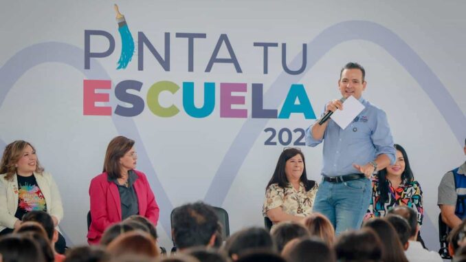 inicia-alcalde-programa-pinta-tu-escuela-en-secundaria-tecnica-32.jpeg Inicia alcalde programa “Pinta tu escuela” en Secundaria Técnica 32