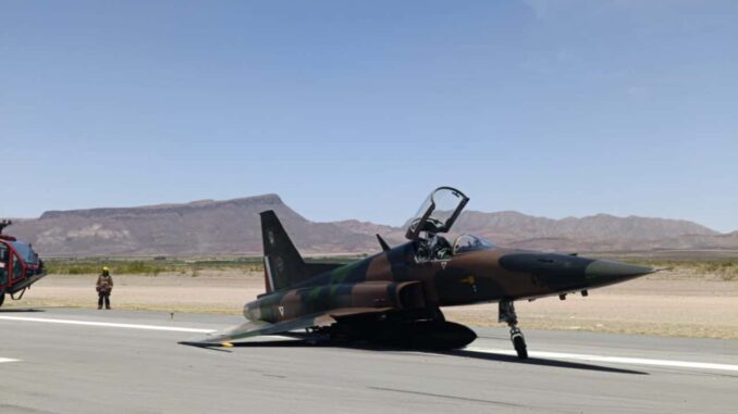 Se accidente avión militar de ataque F5 en el Aeropuerto de Chihuahua