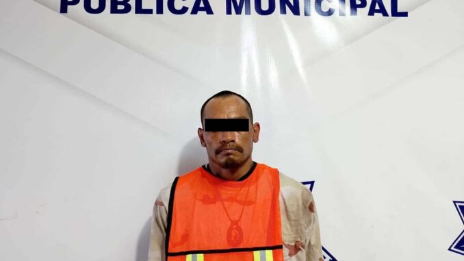 detienen-a-hombre-por-desmantelar-un-trailer-robado.jpeg Detienen a hombre por desmantelar un tráiler robado