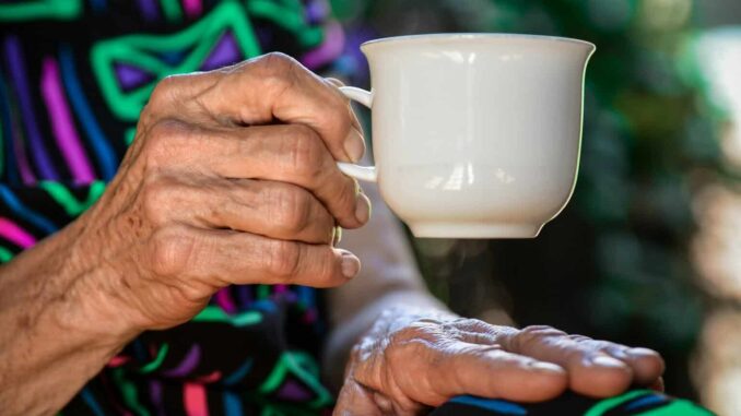 unam-estudia-atender-el-parkinson-con-dispositivo-nanotecnologico.jpg UNAM estudia atender el parkinson con dispositivo nanotecnológico