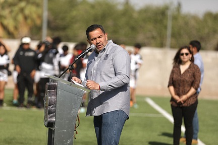 entrega-alcalde-cancha-de-futbol-en-el-colegio-de-bachilleres-19.jpg Entrega alcalde cancha de fútbol en el Colegio de Bachilleres 19