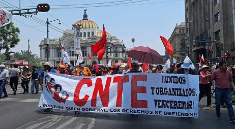 12 días de protestas en CDMX; ahora bloqueará CNTE oficinas de Afores
