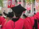 A cazar, universidades buscan científicos de EU tras despidos de Trump