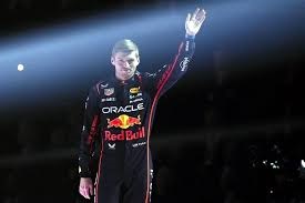 Amarra Red Bull al tetracampeón Max Verstappen