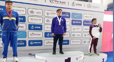 santiago-molina-gana-oro-en-olimpiada-nacional-de-natacion.png Santiago Molina gana oro en Olimpiada Nacional de Natación