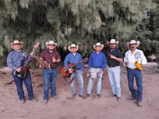 Este domingo festejo todos los papás en San Carlos