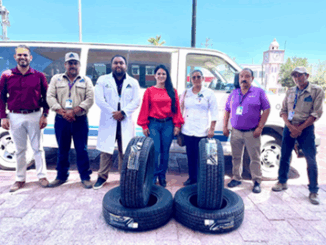 Salud: Renovaron neumáticos de camioneta que va a las comunidades.