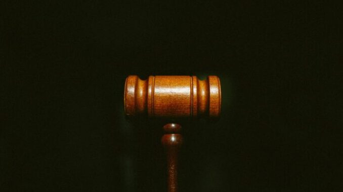 1751075718_poder-judicial-juez-fbi-696x464.jpg