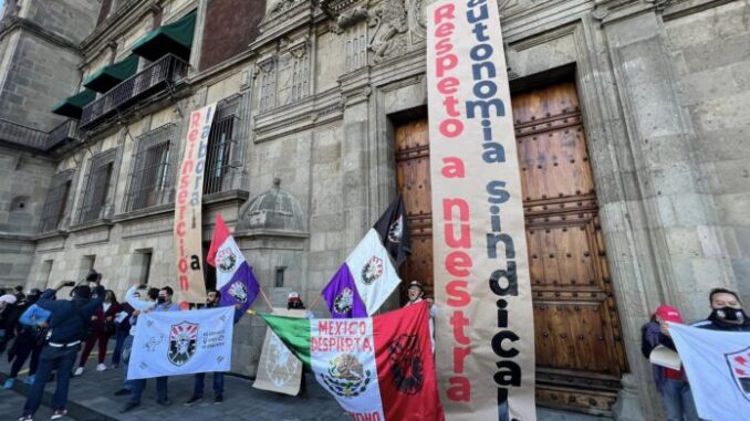 sme-electricistas-palacio-nacional-696x392.jpg