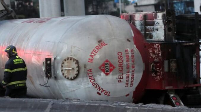 explosion-pipa-iztapalapa-cdmx-10sep25-696x464.jpg