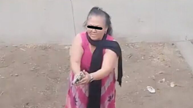 abuela-carlota-n-senalada-de-homicidio-doble-696x391.jpg